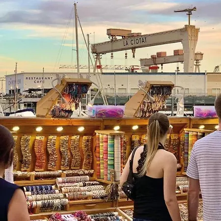 Ancienne Cave De Pêcheur *